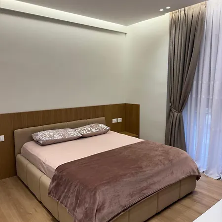 Apartman Modern Cozy Apartmant In Tirana